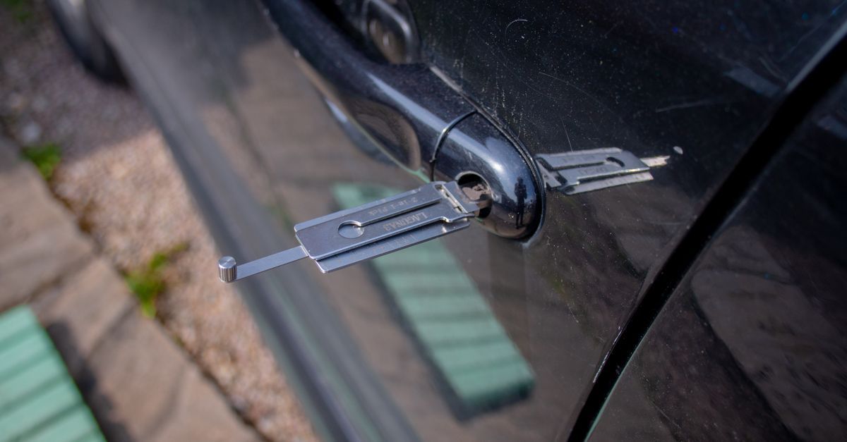 Chevrolet car key fob — Piscataway Locksmith